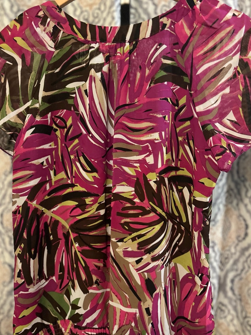 Apt. 9 Fuchsia, Olive and Brown Tropical Print Short Sleeve Blouse